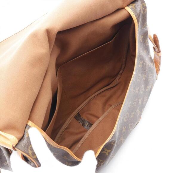LOUIS VUITTON Brown Monogram Leather Shoulder Bag - Picture 4 of 13